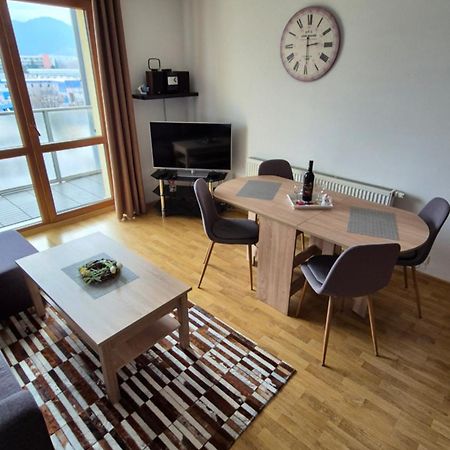 2 room Apartment with terrace, Apartmány Liptov Liptovsky Mikulas Exterior foto