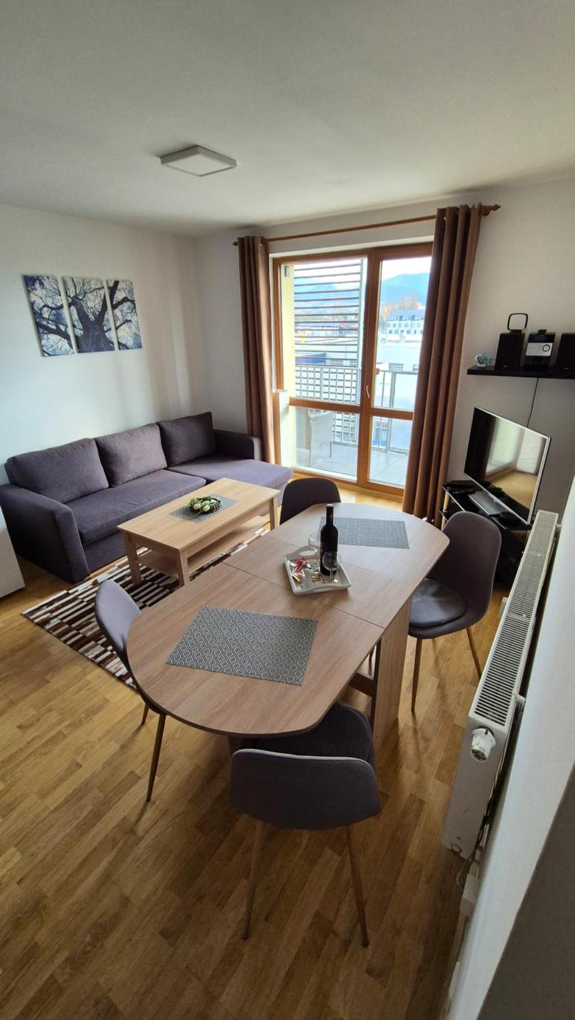 2 room Apartment with terrace, Apartmány Liptov Liptovsky Mikulas Exterior foto